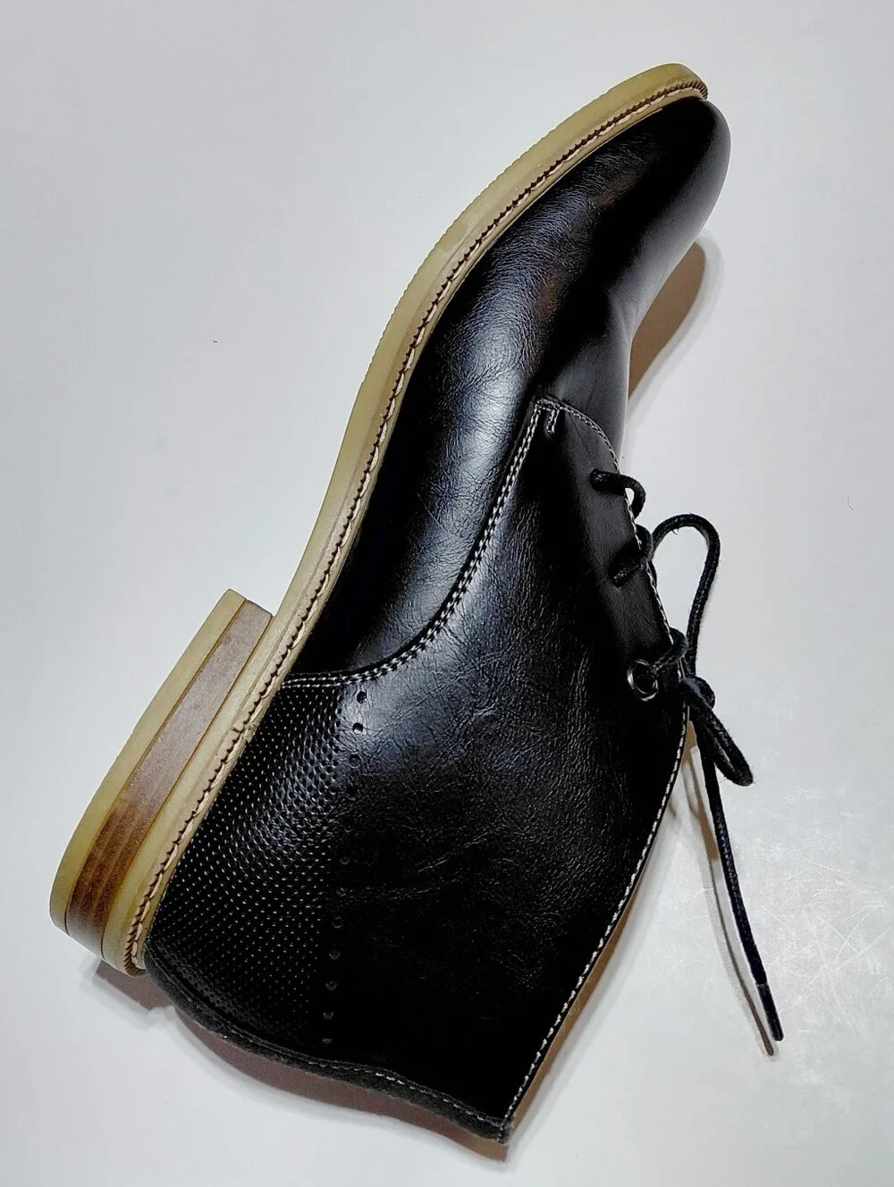 JF J. FERRAR Gilbert Men's Black Lace-Up Memory Foam Chukka Boot Size 9.5M